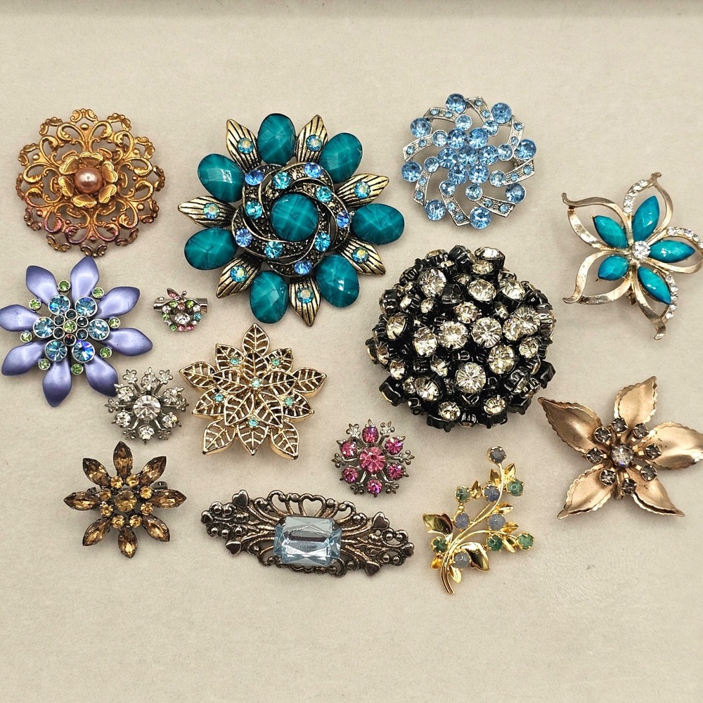 Floral Rhinestone Brooch Lot 13pc Colorful Vintage to Modern Pins - Picture 1 of 16